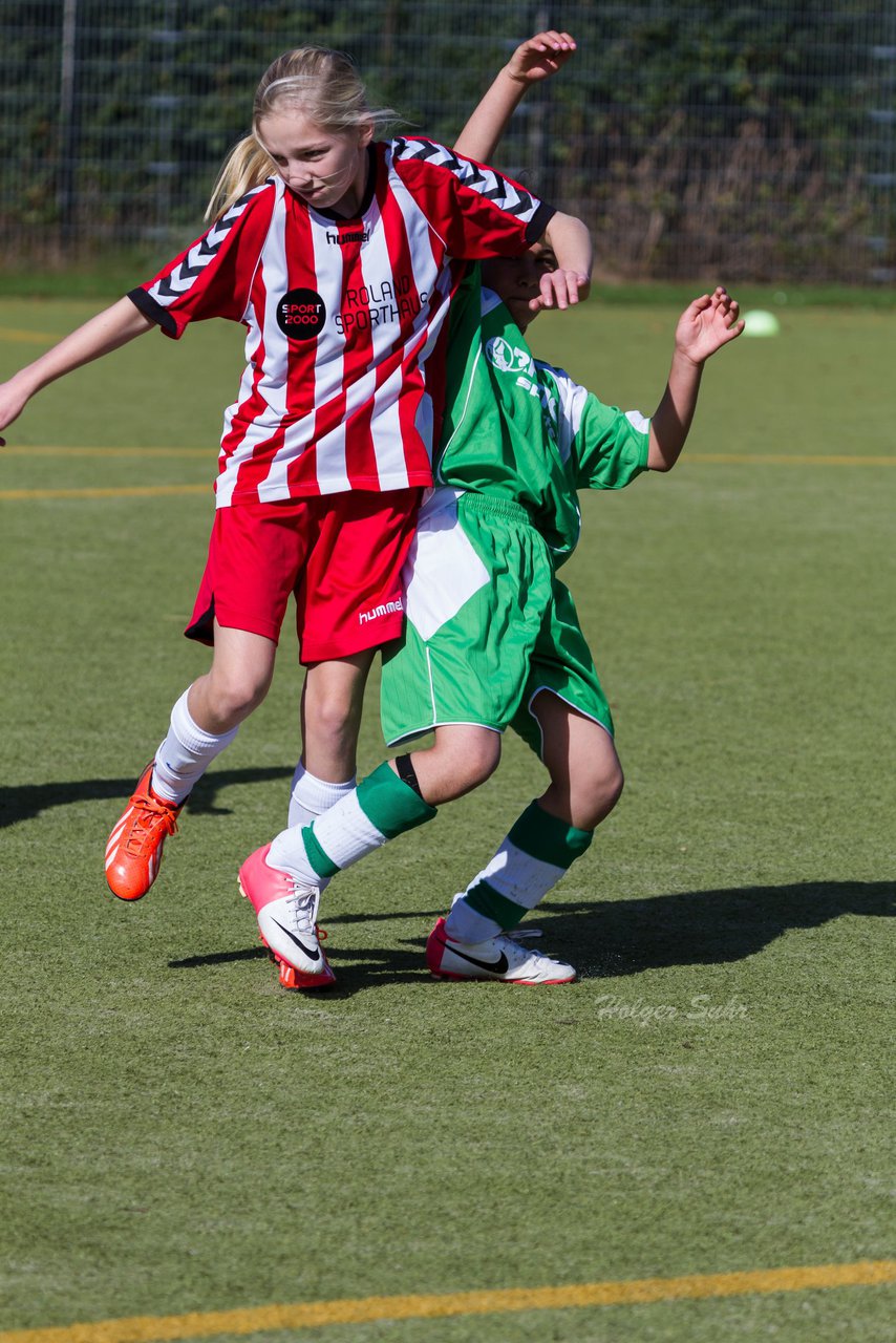 Bild 224 - C-Juniorinnen Kaltenkirchener TS - TuS Tensfeld : Ergebnis: 7:0